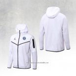 Chaqueta con Capucha del Paris Saint-Germain 2022-2023 White